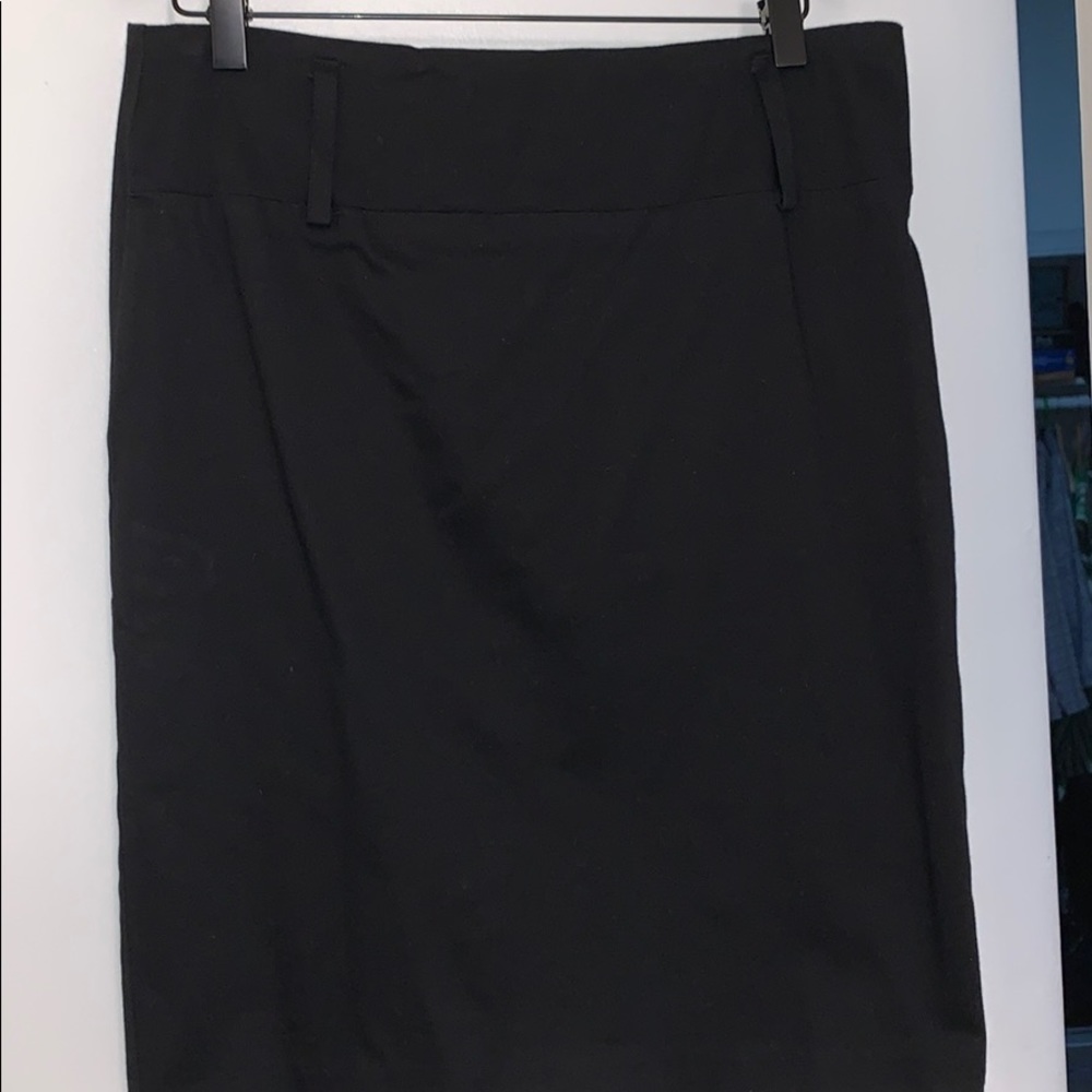 Fitted Super Cute Black Skirt